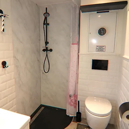 度假居 In Mit Terrasse Und Garten Neubukow