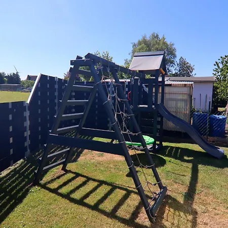 In Mit Terrasse Und Garten * Neubukow