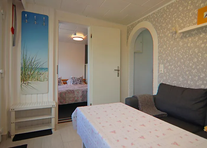 In Mit Terrasse Und Garten Дом отдыха *