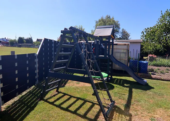 In Mit Terrasse Und Garten * Neubukow